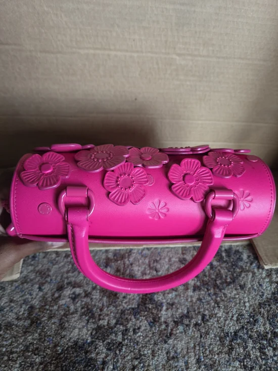 Coach Rogue Top Handle Tea Rose In DRAGONFRUIT - Overseas Exclusive - Picture 8 of 16